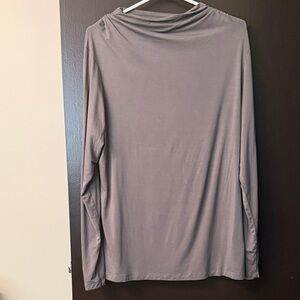 Elegant Gray Long Sleeve Women's Top